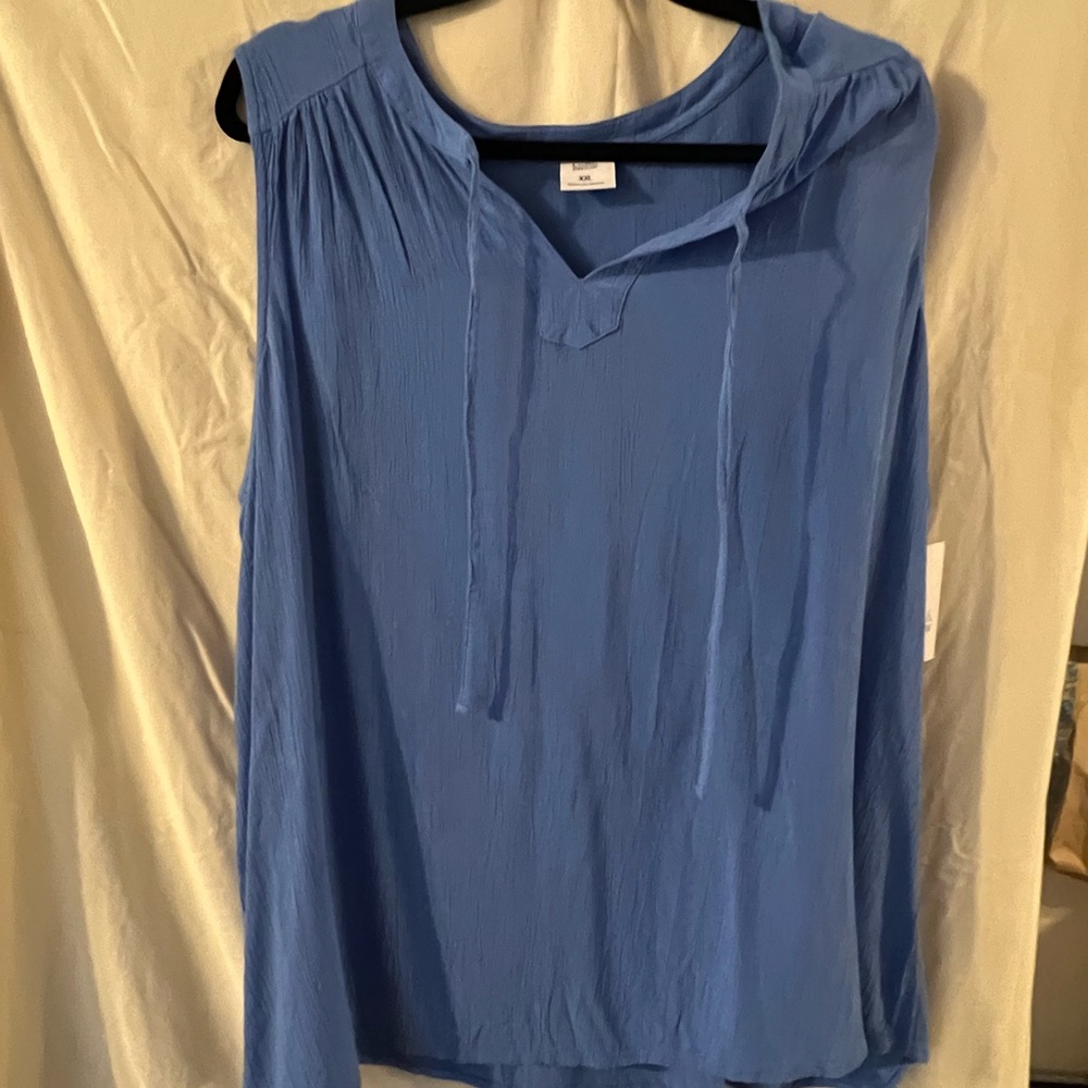 Croft & Barrow Blue Sleeveless Blouse